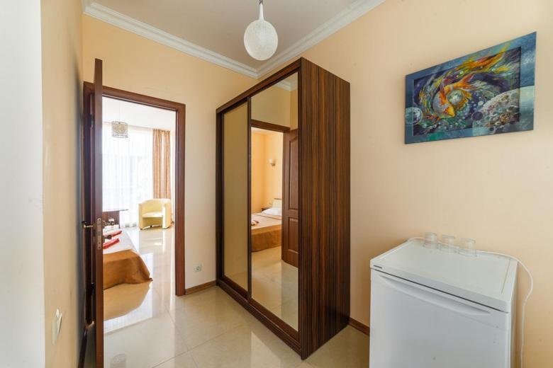 Baza Otdykha Jules Verne Otel Zatoka Dış mekan fotoğraf